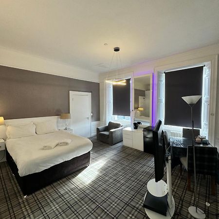 Luxury Family Room With Private Bathroom In The Heart Of إدنبرة المظهر الخارجي الصورة